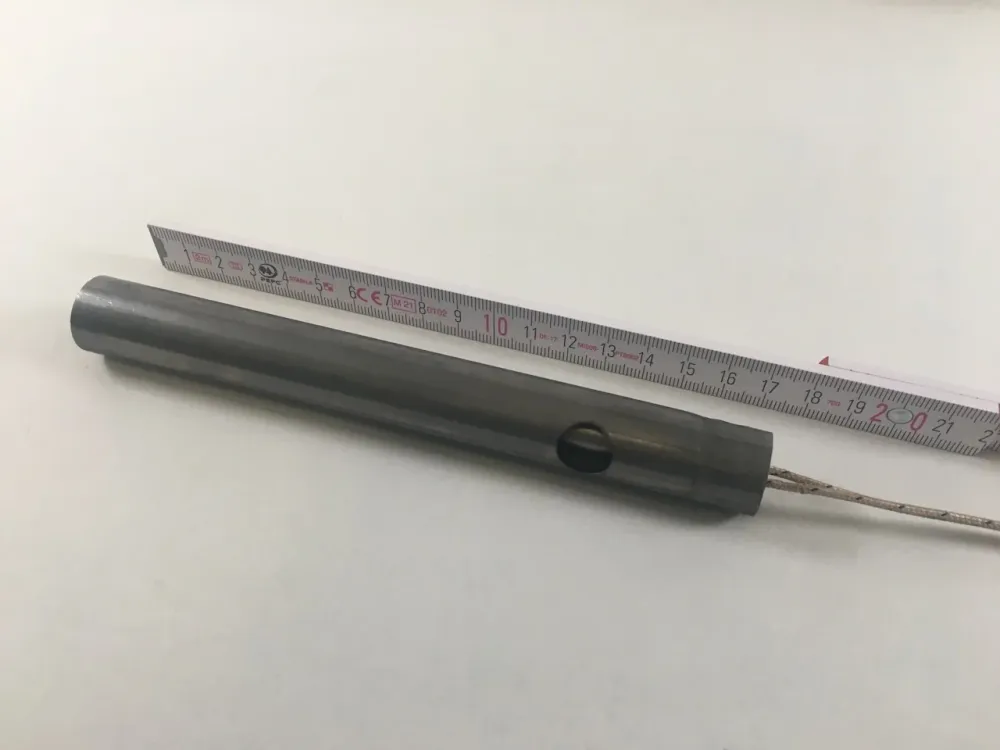 Zapalovací svíčka v trubce keramických 300W kamen na pelety D=17cm/D=2cm EXTRAFLAME