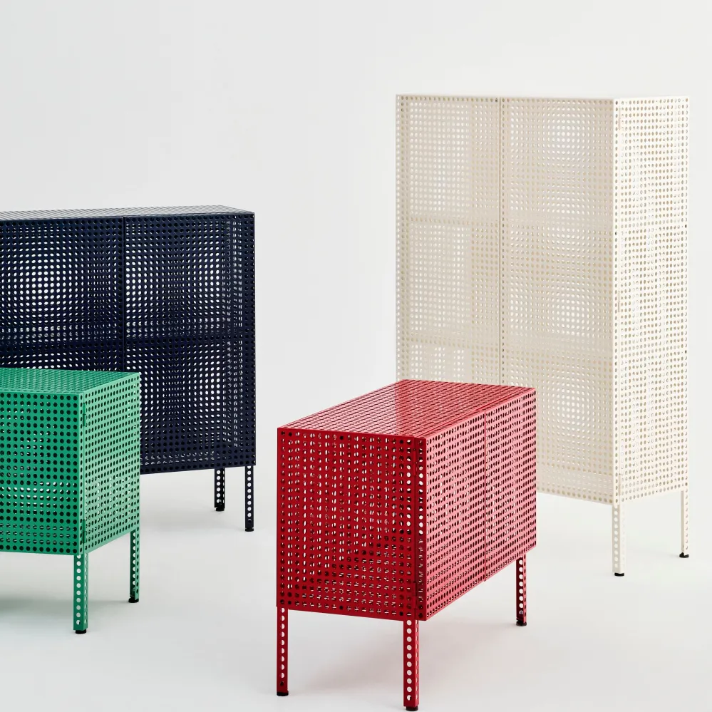 Komoda Perforated, Wine Red