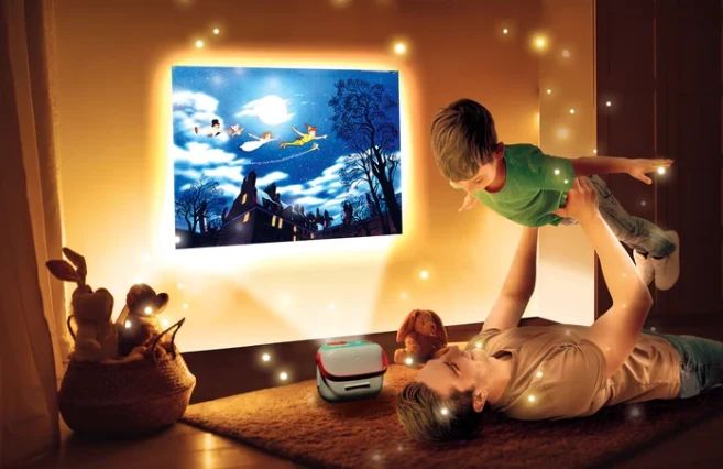 Interaktivní projektor pohádek Disney s 8 kartami – Clementoni