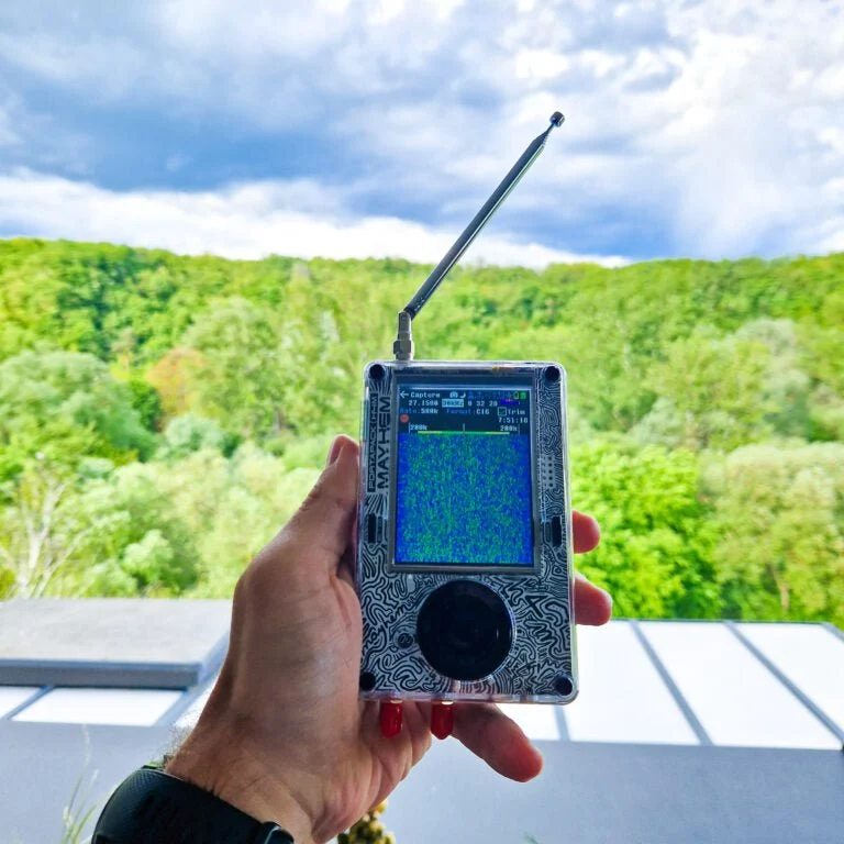 HackRF One s PortaPack H4M Mayhem - kompletní sada