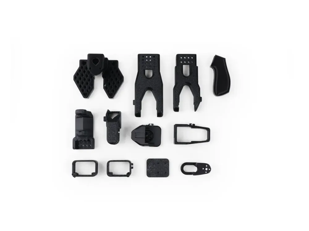 Seeed Studio SO-ARM101 Nízká cena AI rameno 3D tištěný skelet
