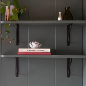 Kilburn Shelf Bracket 200mm - Copper-brown