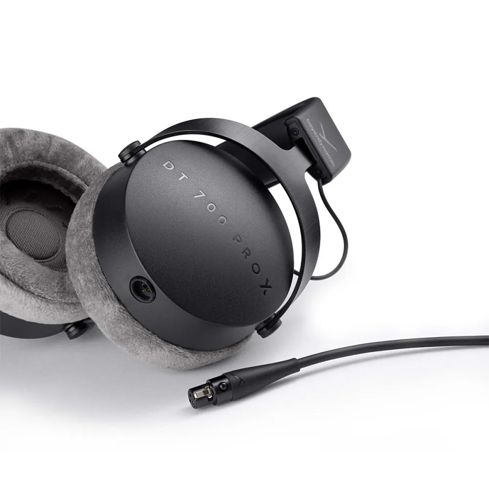 Beyerdynamic DT 700 PRO X Arachne Audio