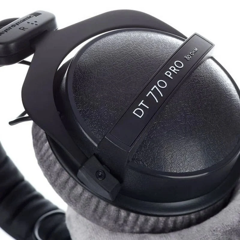 Beyerdynamic DT 770 PRO 80 ohmů Arachne Audio