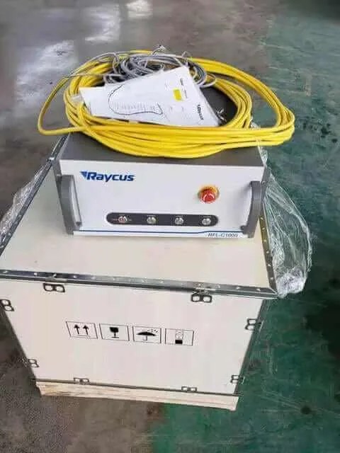 Přestavba YAG laseru na vláknový laser Sky Fire Laser