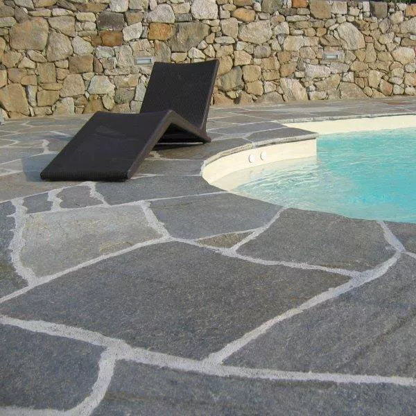 5 m² polygonální desky kvarcit Deep Sea 2-3 cm za 91 €/m² bez nákladů na dopravu