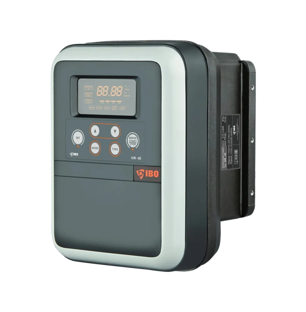 IVR 05 (2,2 kW, v 1 ~ 230 V / OUT 3 ~ 230 V) Střídač