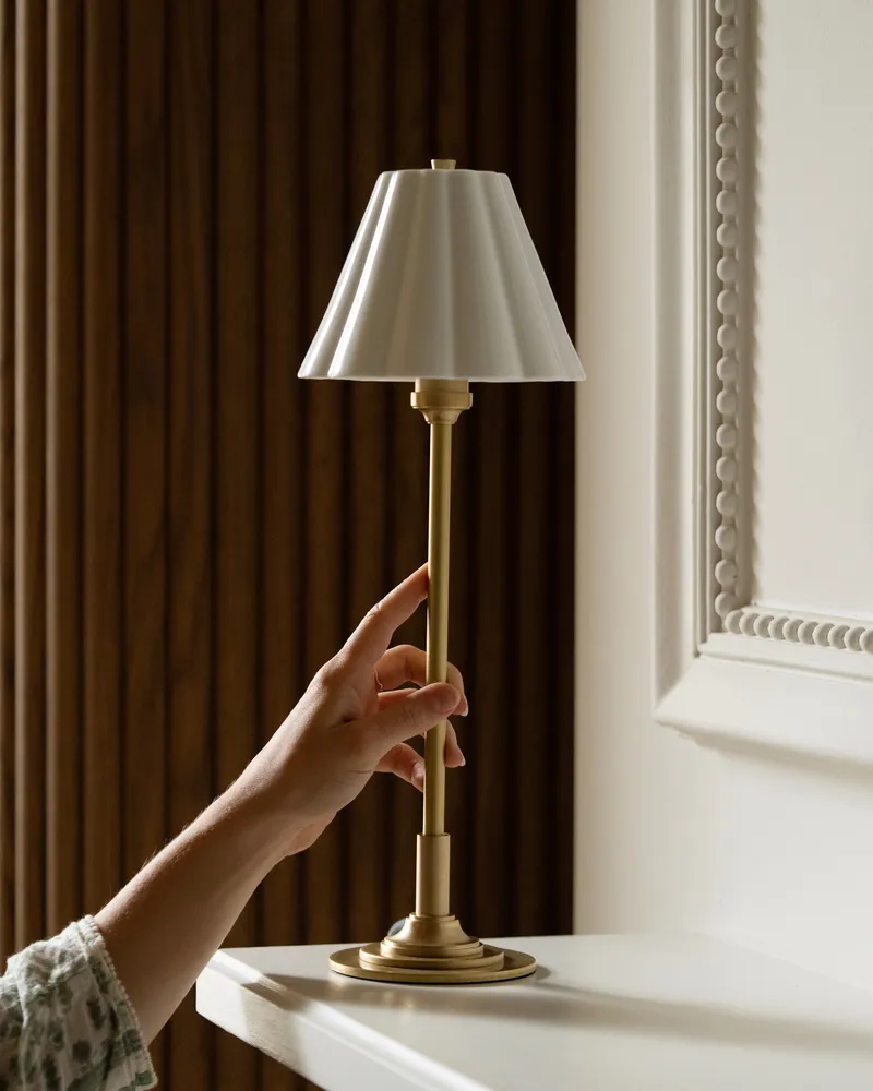 Cotswold Small Table Lamp Fine Porcelain - Antique Zlatý kov