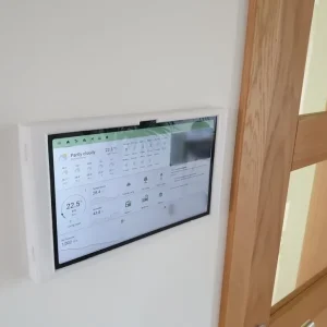 Vægmontering til Lenovo Tab M10 Plus Gen3 Hvid