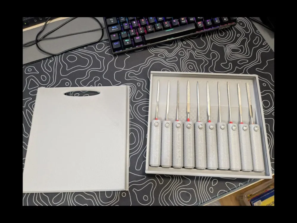 Přenosný modulární Tool Handle Storage Box - 10 Slots White