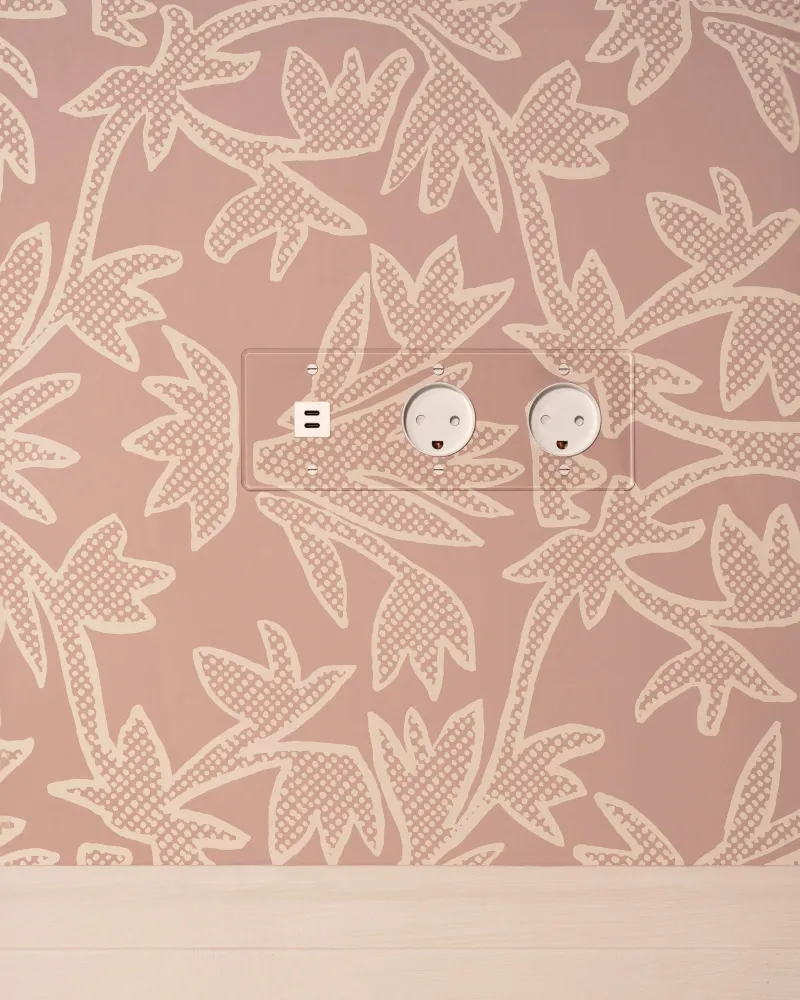 Kew Triple USB TYPE-C 30W & 2x Danish Type K Socket - Clear | White