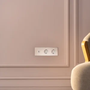 Kew Triple USB TYPE-C 30W & 2x Schuko Type F Socket - Polished Nickel | White